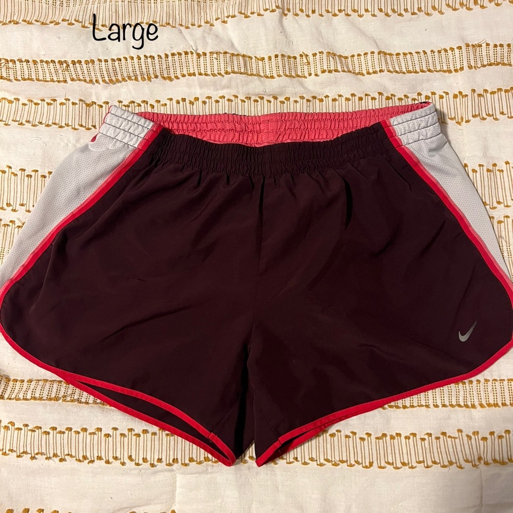 Women’s large nike shorts